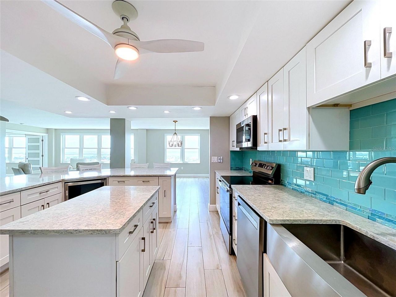 5200 Brittany Drive S, Unit 1502, Saint Petersburg, FL 33715 Photo