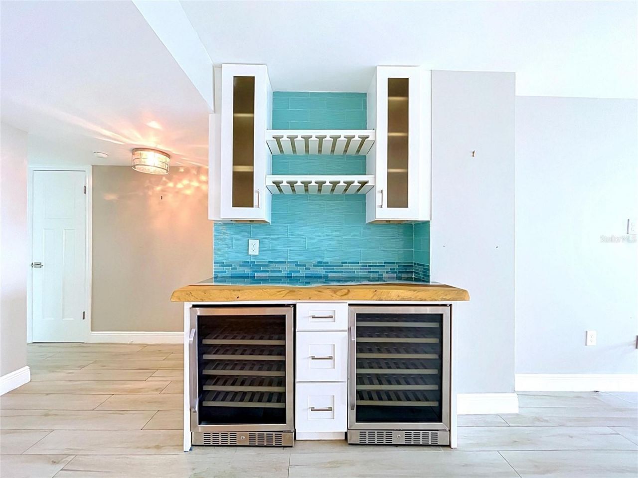 5200 Brittany Drive S, Unit 1502, Saint Petersburg, FL 33715 Photo