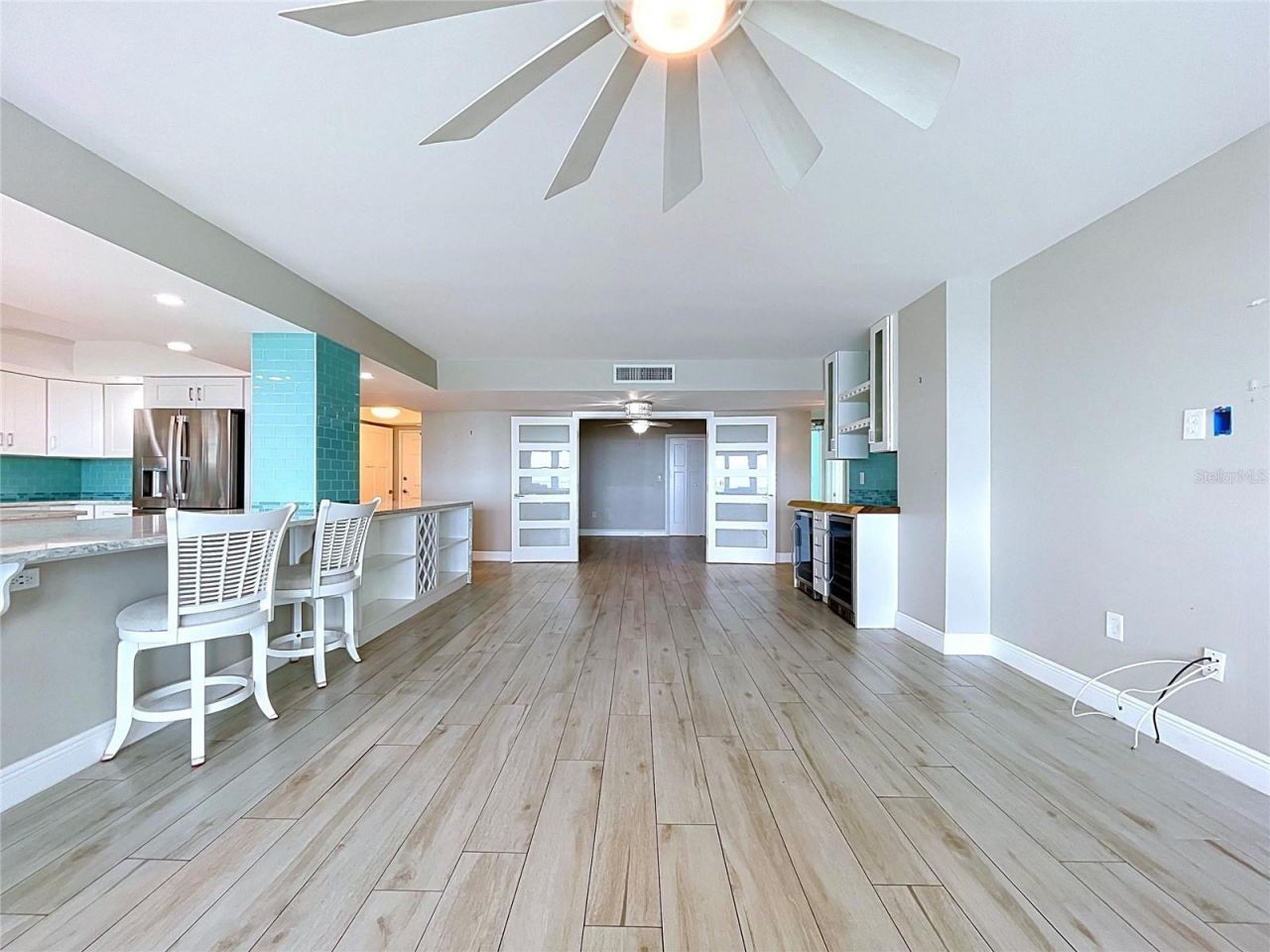 5200 Brittany Drive S, Unit 1502, Saint Petersburg, FL 33715 Photo