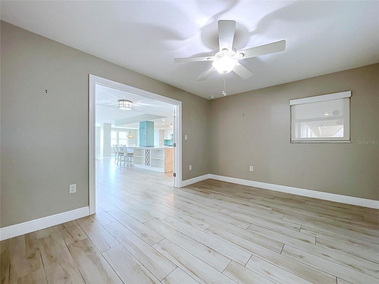 5200 Brittany Drive S, Unit 1502, Saint Petersburg, FL 33715 Photo