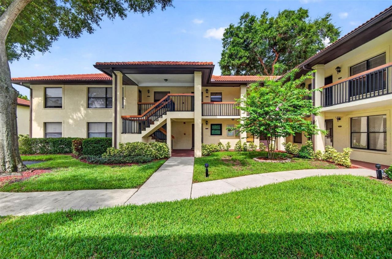 1709 Hammock Pine Boulevard, Unit 1709, Clearwater, FL 33761 Main Photo