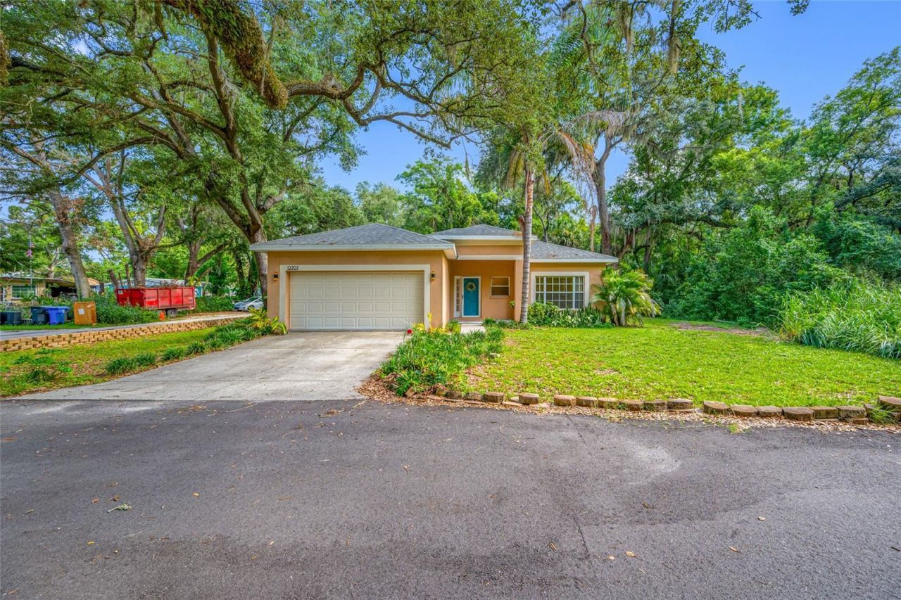 12707 Linda Drive, Tampa, FL 33612 Main Photo