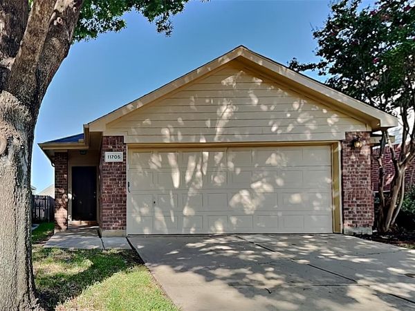 11705 Cottontail Drive, Fort Worth, TX 76244