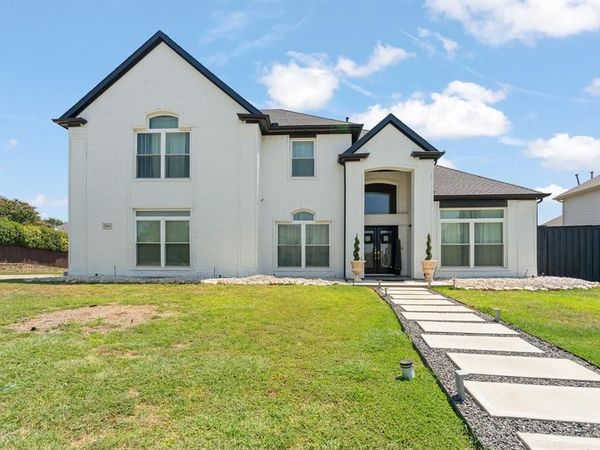 2814 Saint Maria Drive, Mansfield, TX 76063