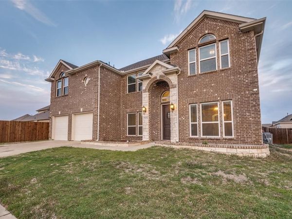 2610 S Anson Road, Glenn Heights, TX 75154