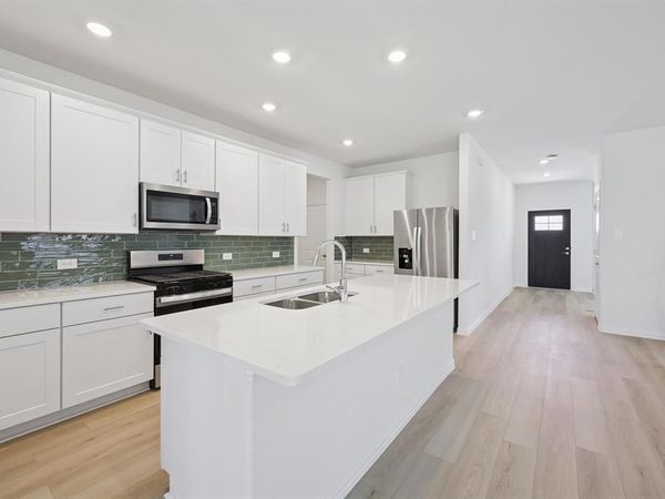 2102 Santa Anita Street, Seagoville, TX 75159