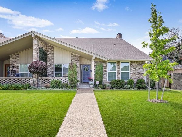 10519 Ravenscroft Drive , Dallas, TX 75230