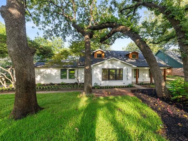 3905 Shady Valley Drive , Arlington, TX 76013