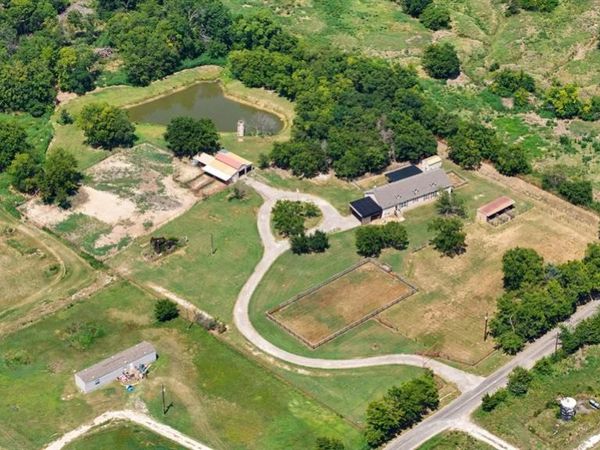1135 Leo Andrews Road, Whitesboro, TX 76273