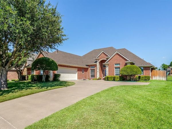 2274 Arbor Spring Court, Cleburne, TX 76033