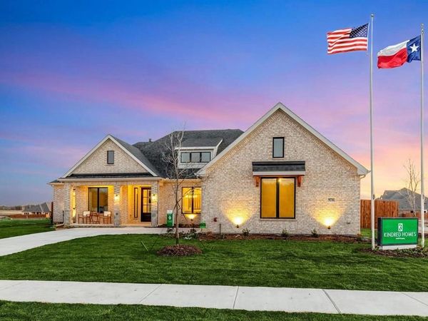 974 Richard Pittmon Drive, DeSoto, TX 75115