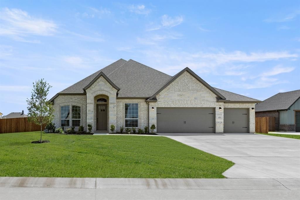 121 Mikasi Street, Godley, TX 76044 Main Photo