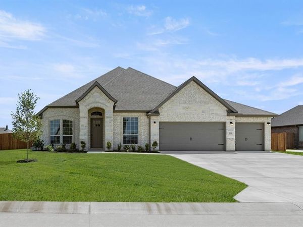 121 Mikasi Street, Godley, TX 76044