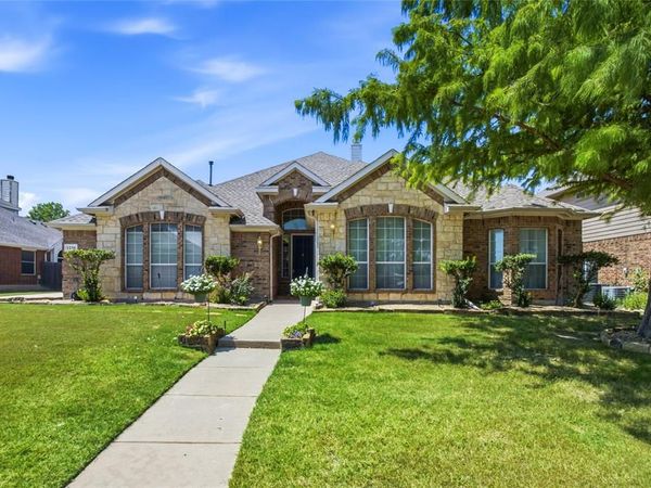 1216 Bridle Latch Drive, Fort Worth, TX 76052