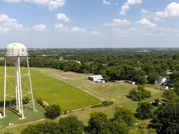 205 Murchison Street, Farmersville, TX 75442