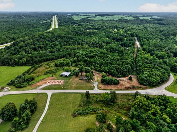 1752 Pine Grove Rd , Spencer, TN 38585