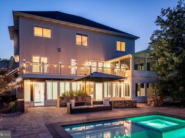 116 HERMITAGE BOULEVARD, BERRYVILLE, VA 22611