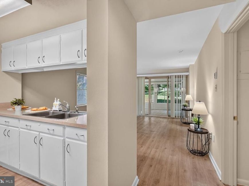 3321 S Leisure World Boulevard, Unit 98-1A, Silver Spring, MD 20906 Main Photo