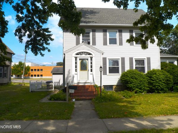 301 N Main Street , Paulding, OH 45879