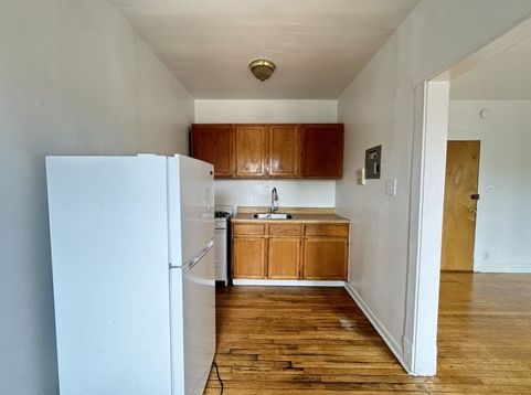 Main Photo