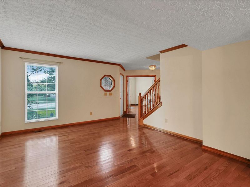 9425 Big Bear Avenue, Powell, OH 43065 Photo 12