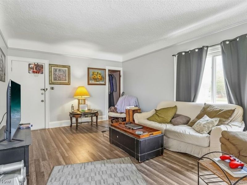 3953 W 160th Street, Cleveland, OH 44111 Photo 8