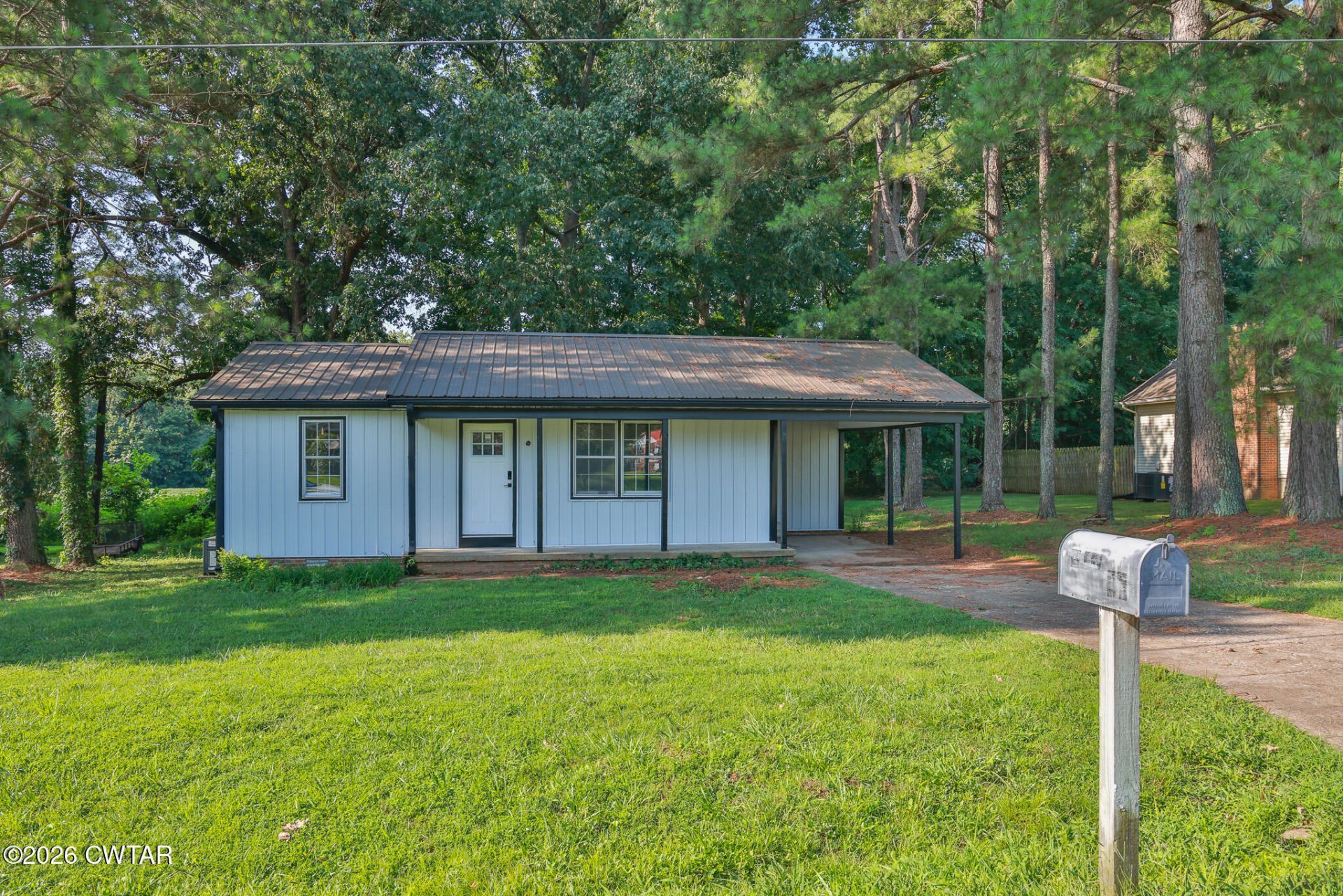 124 Aztec St, Martin, TN 38237 Main Photo