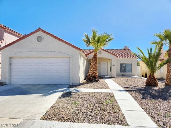 3332 Canyon Lake Drive , Las Vegas, NV 89117