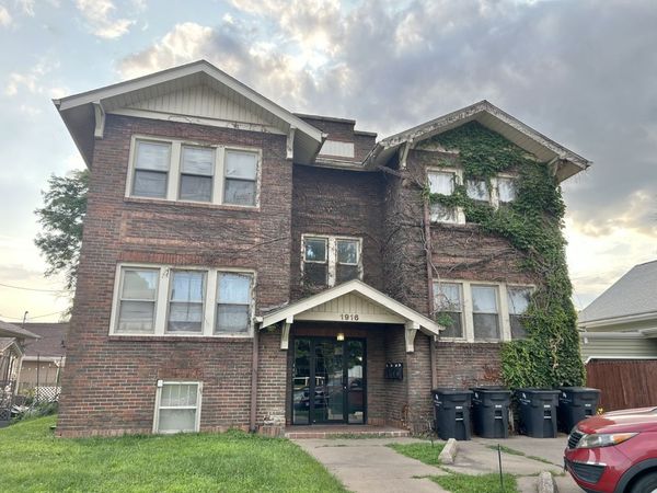 1916 24th Street , Rock Island, IL 61201