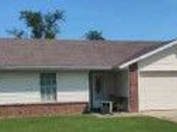 319 E Mimosa Place, Rogers, AR 72756