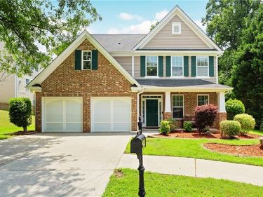 951 Island Pointe Way, Buford, GA 30518