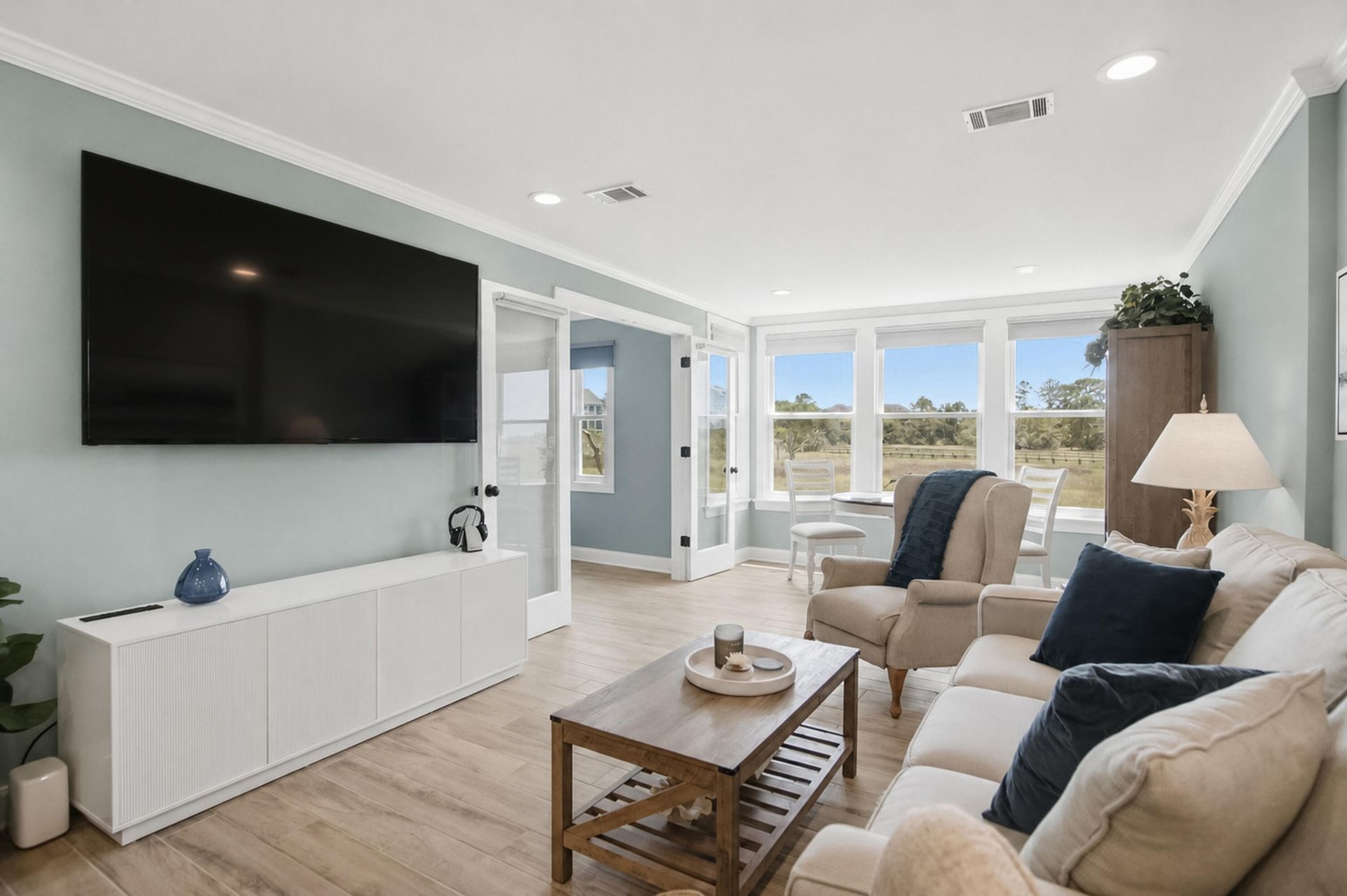 2125 Landfall Way Photo 17