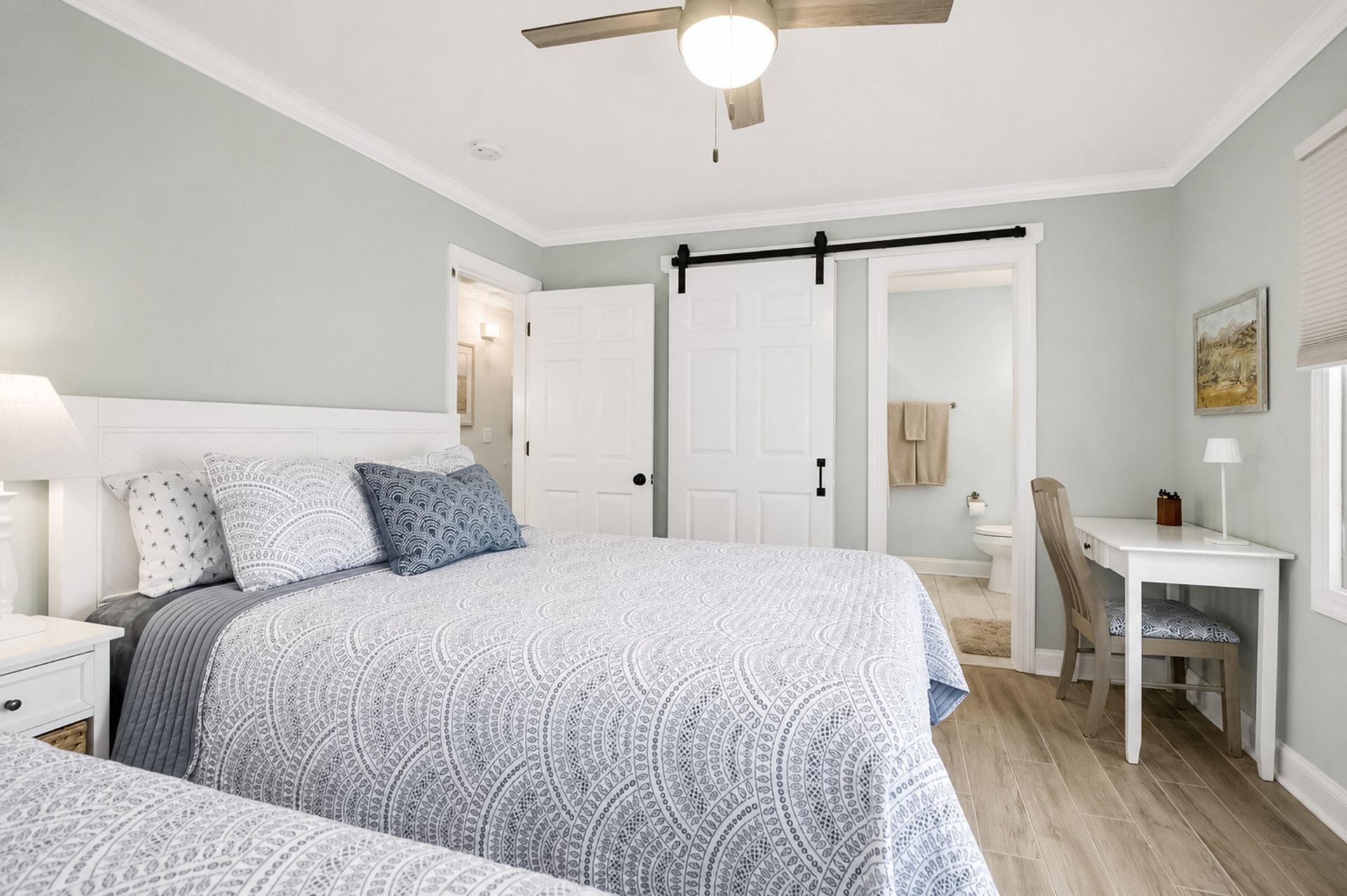 2125 Landfall Way Photo 35