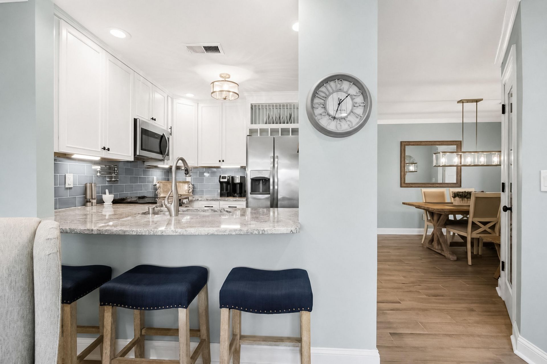2125 Landfall Way Photo 9