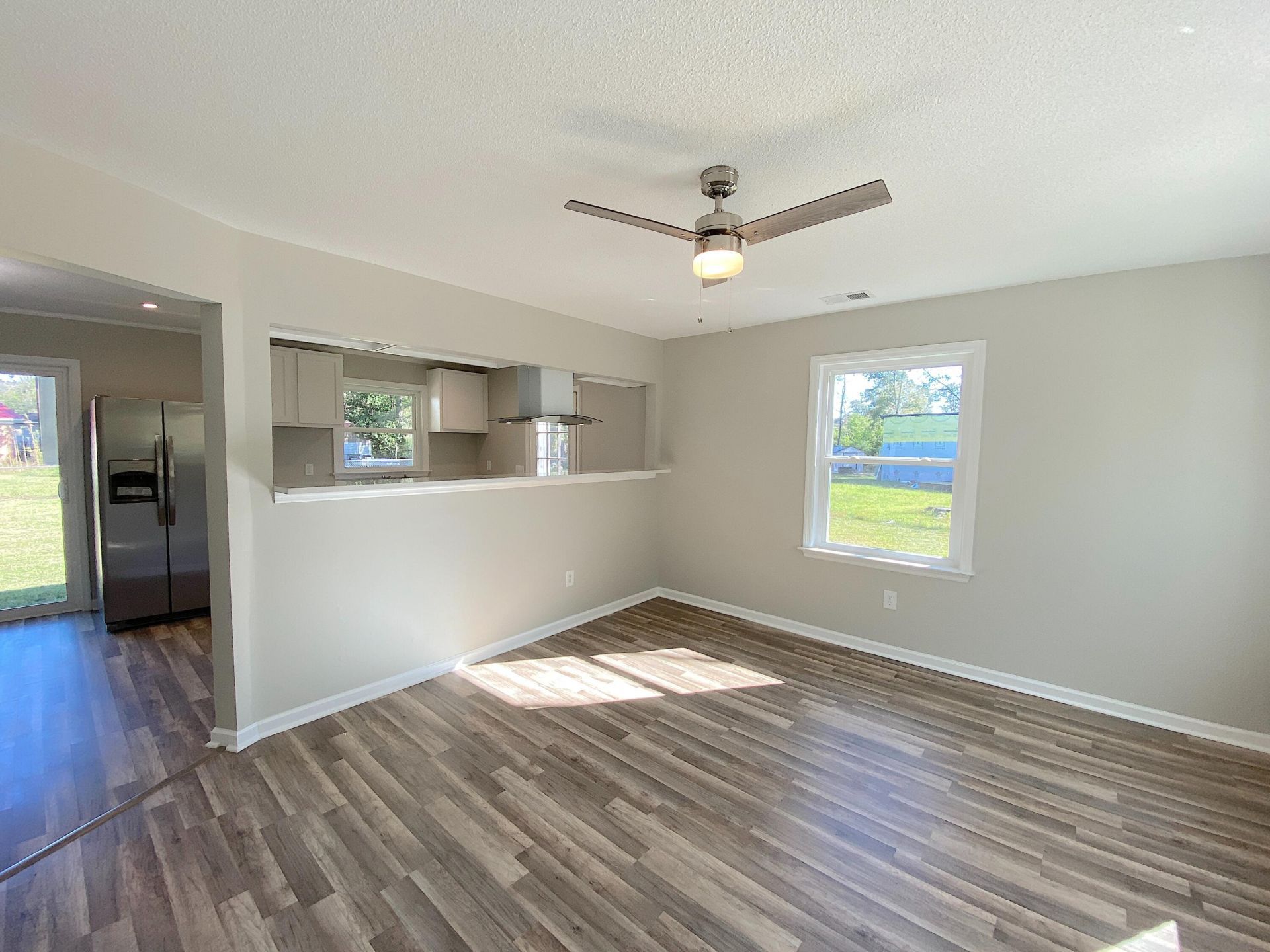 167 Giles Drive Photo 4