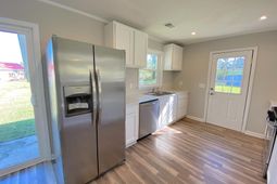 167 Giles Drive photo 4