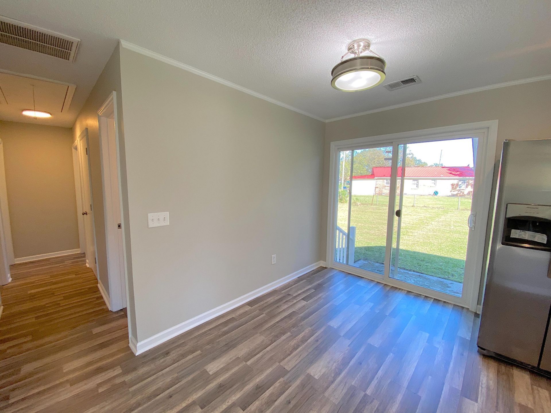 167 Giles Drive Photo 7