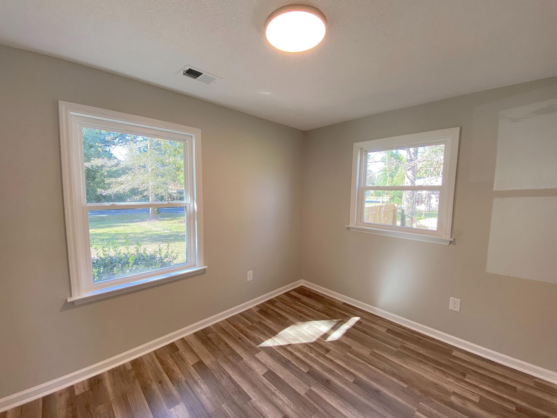 167 Giles Drive Photo 9
