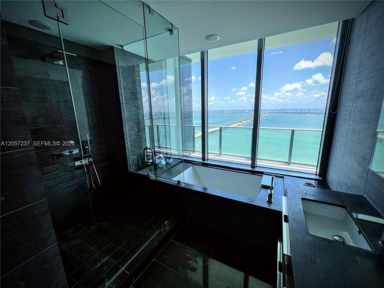 3131 NE 7th Ave , Unit PH4901, Miami, FL 33137 Photo