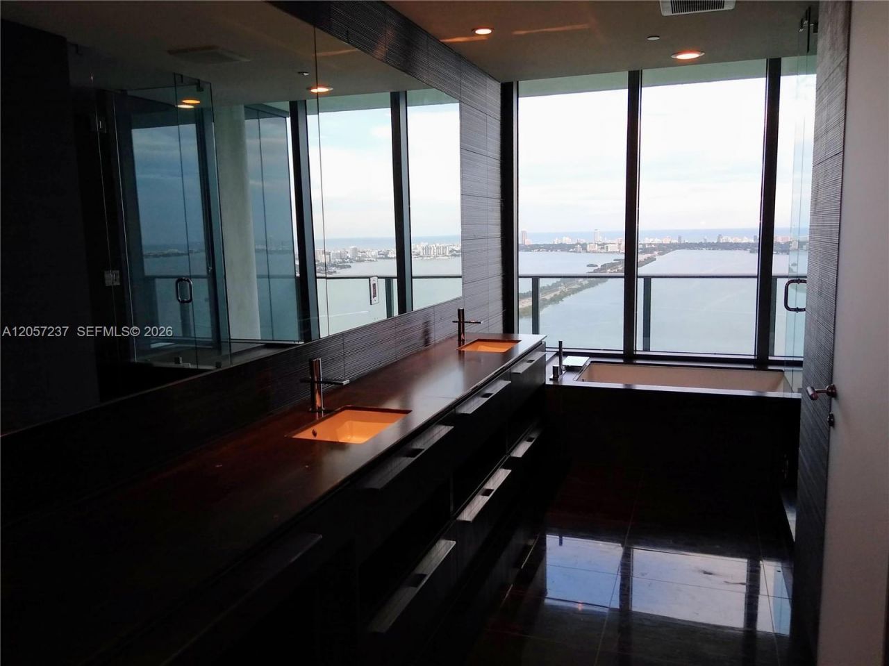 3131 NE 7th Ave , Unit PH4901, Miami, FL 33137 Photo