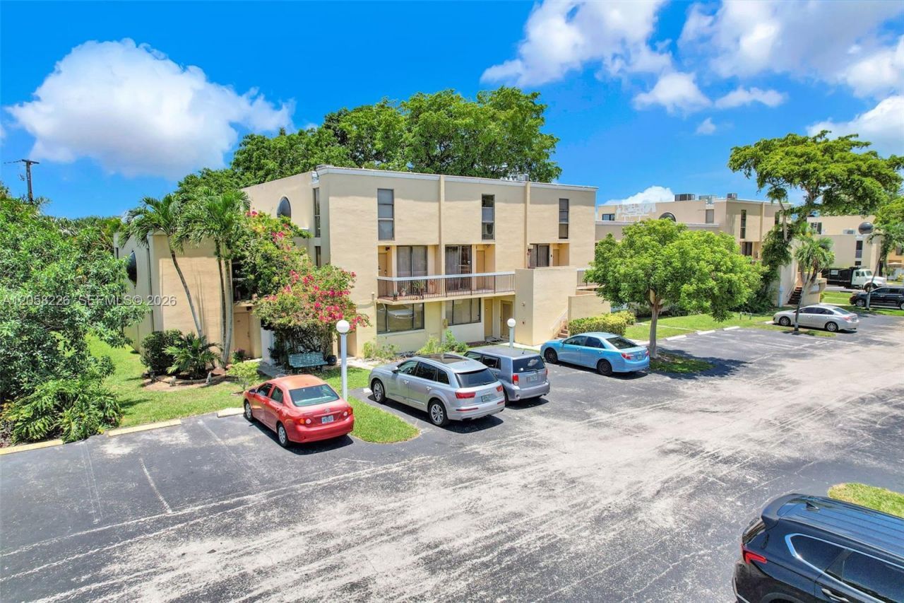 2811 SW 87th Ter, Unit 1201, Davie, FL 33328 Photo