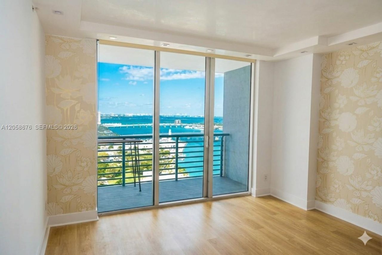 325 S Biscayne Blvd, Unit 3314, Miami, FL 33131 Photo