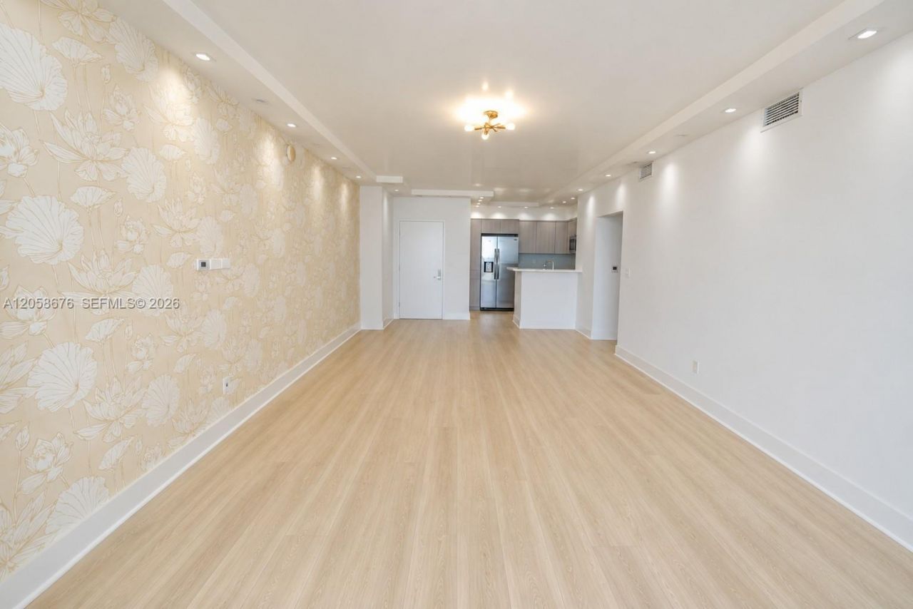 325 S Biscayne Blvd, Unit 3314, Miami, FL 33131 Photo