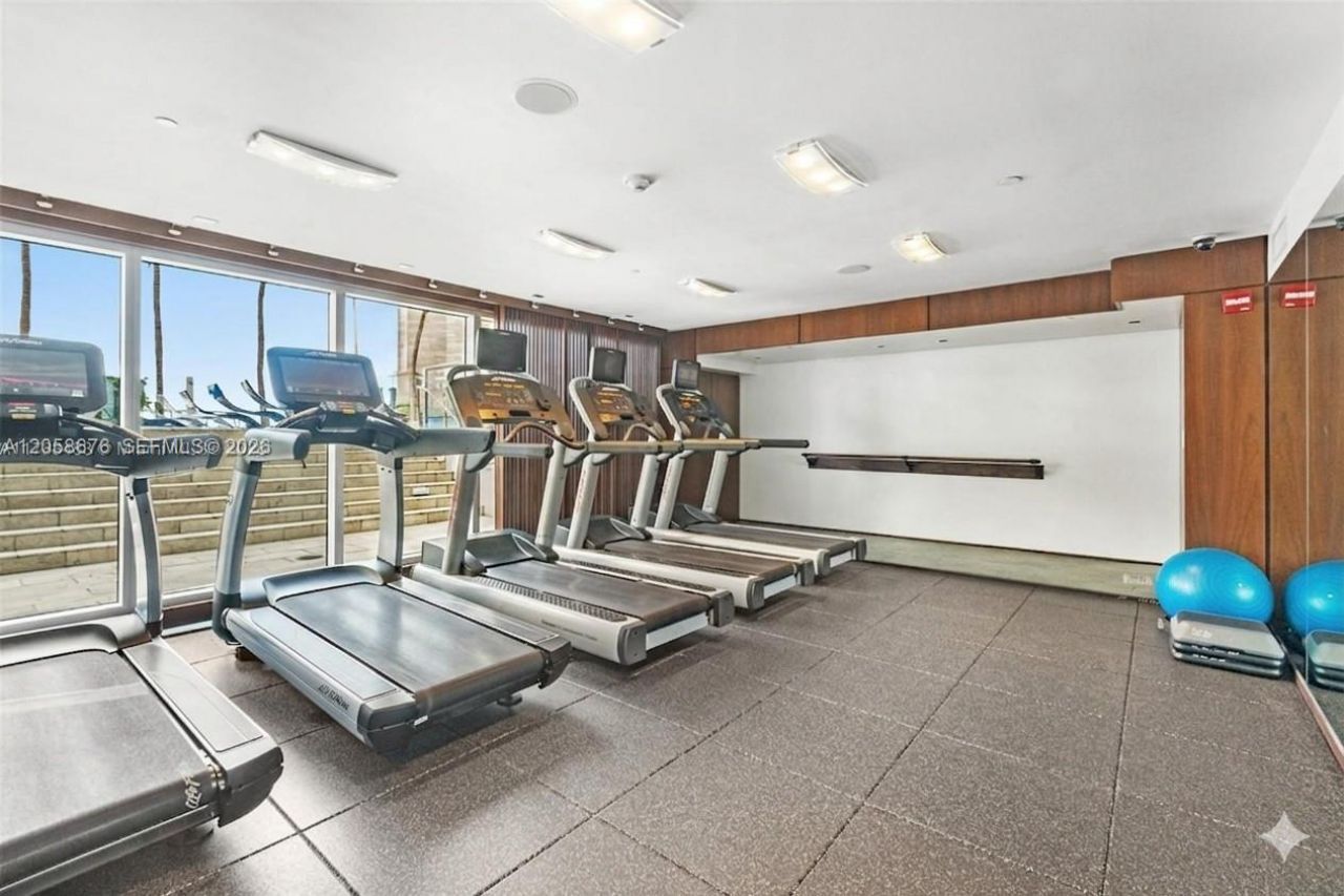 325 S Biscayne Blvd, Unit 3314, Miami, FL 33131 Photo