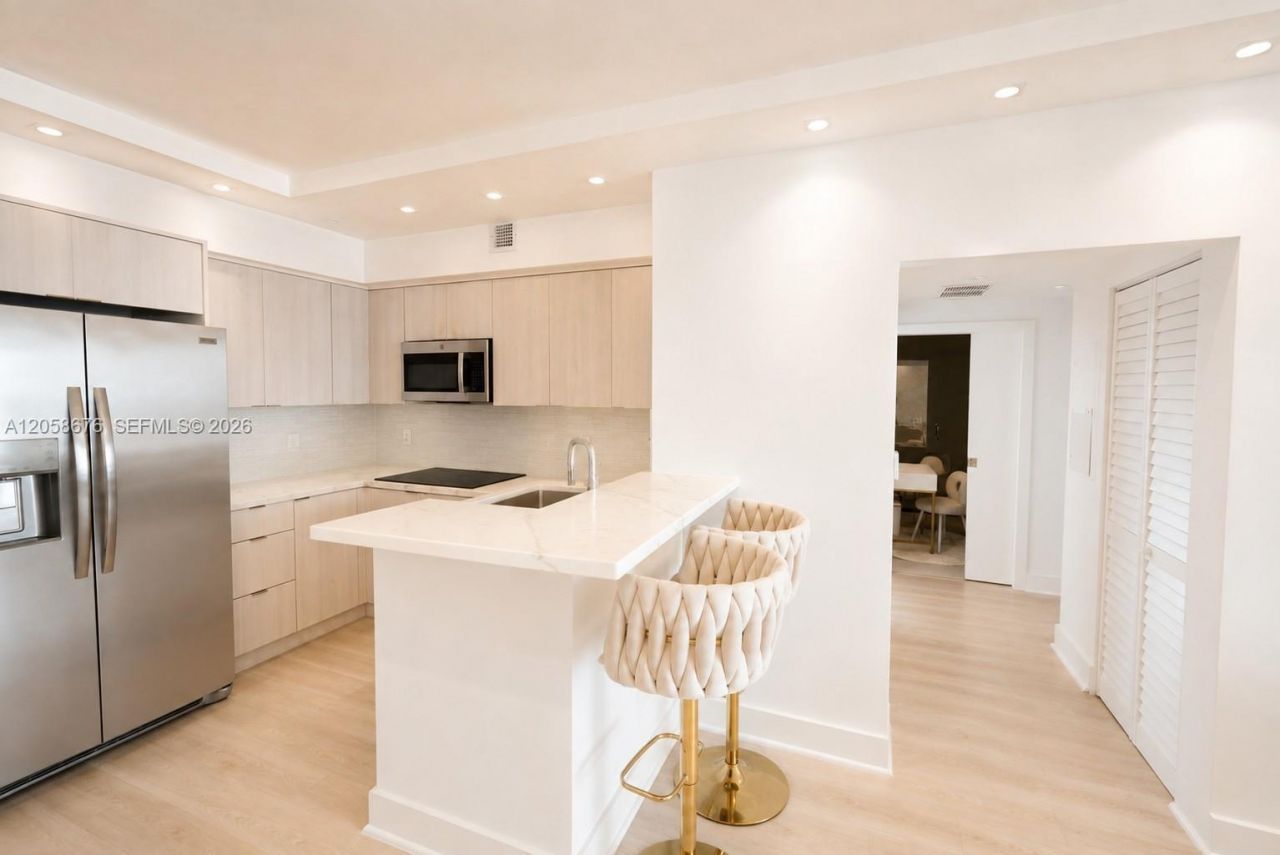 325 S Biscayne Blvd, Unit 3314, Miami, FL 33131 Photo