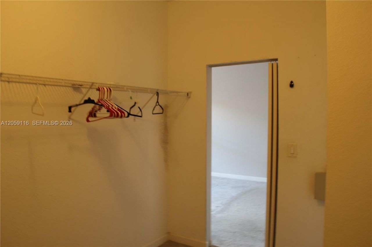 12989 SW 135th Ter, Miami, FL 33186 Photo