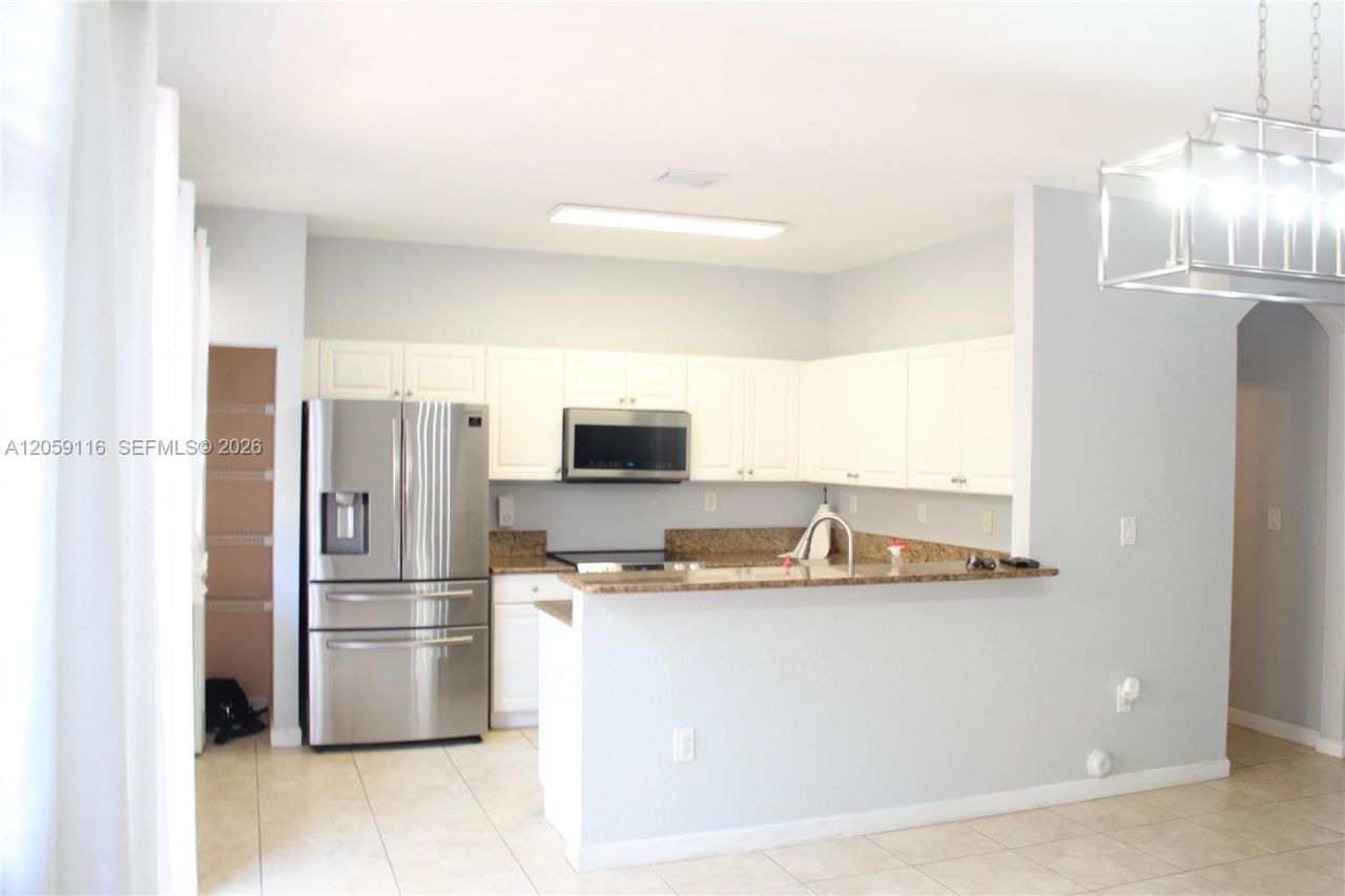 12989 SW 135th Ter, Miami, FL 33186 Photo