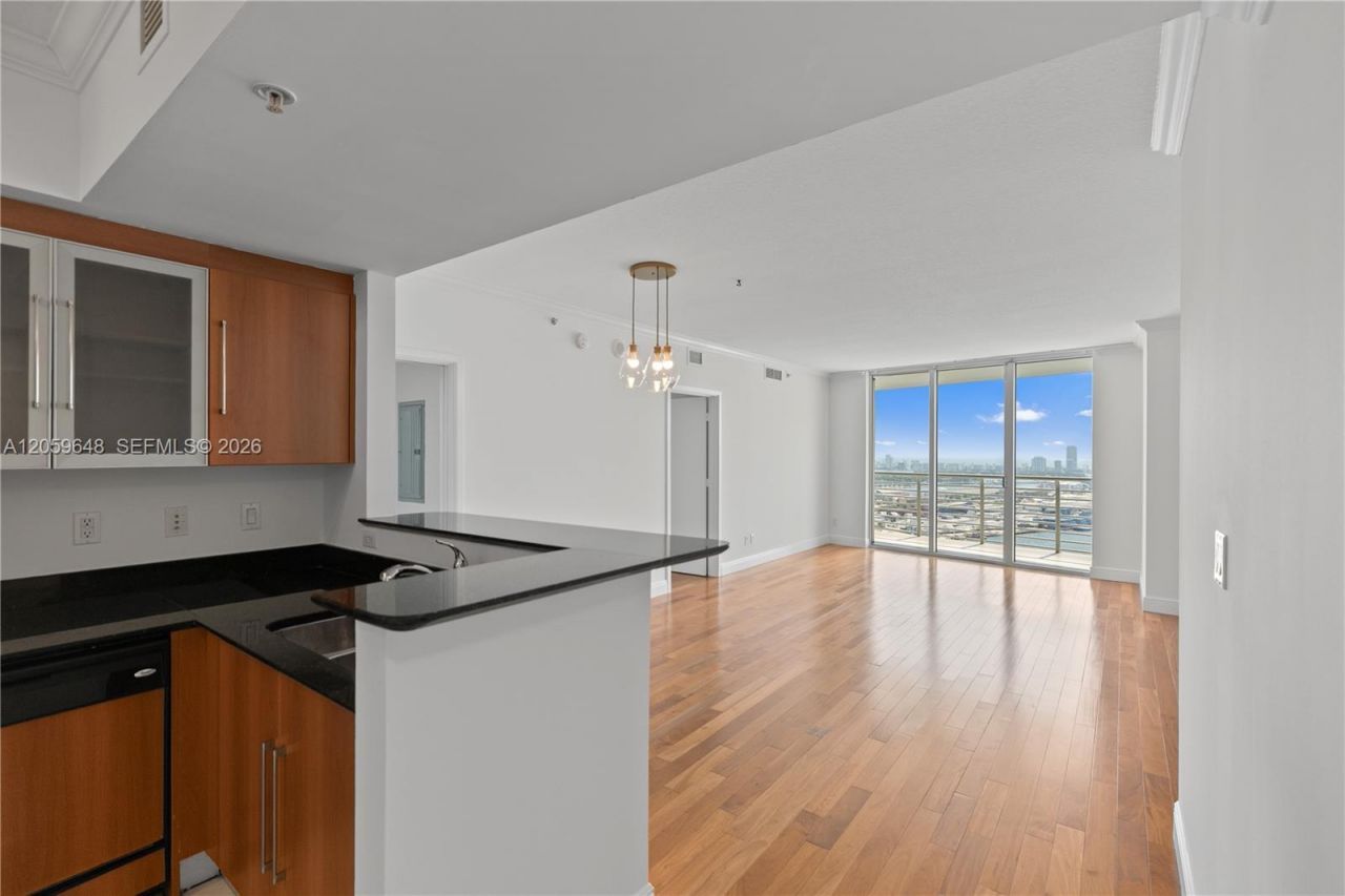 335 S Biscayne Blvd, Unit 4112, Miami, FL 33131 Photo