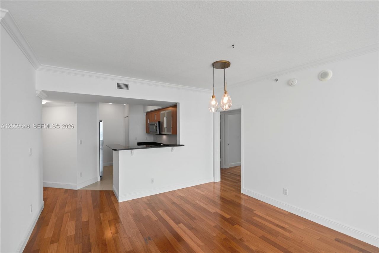 335 S Biscayne Blvd, Unit 4112, Miami, FL 33131 Photo