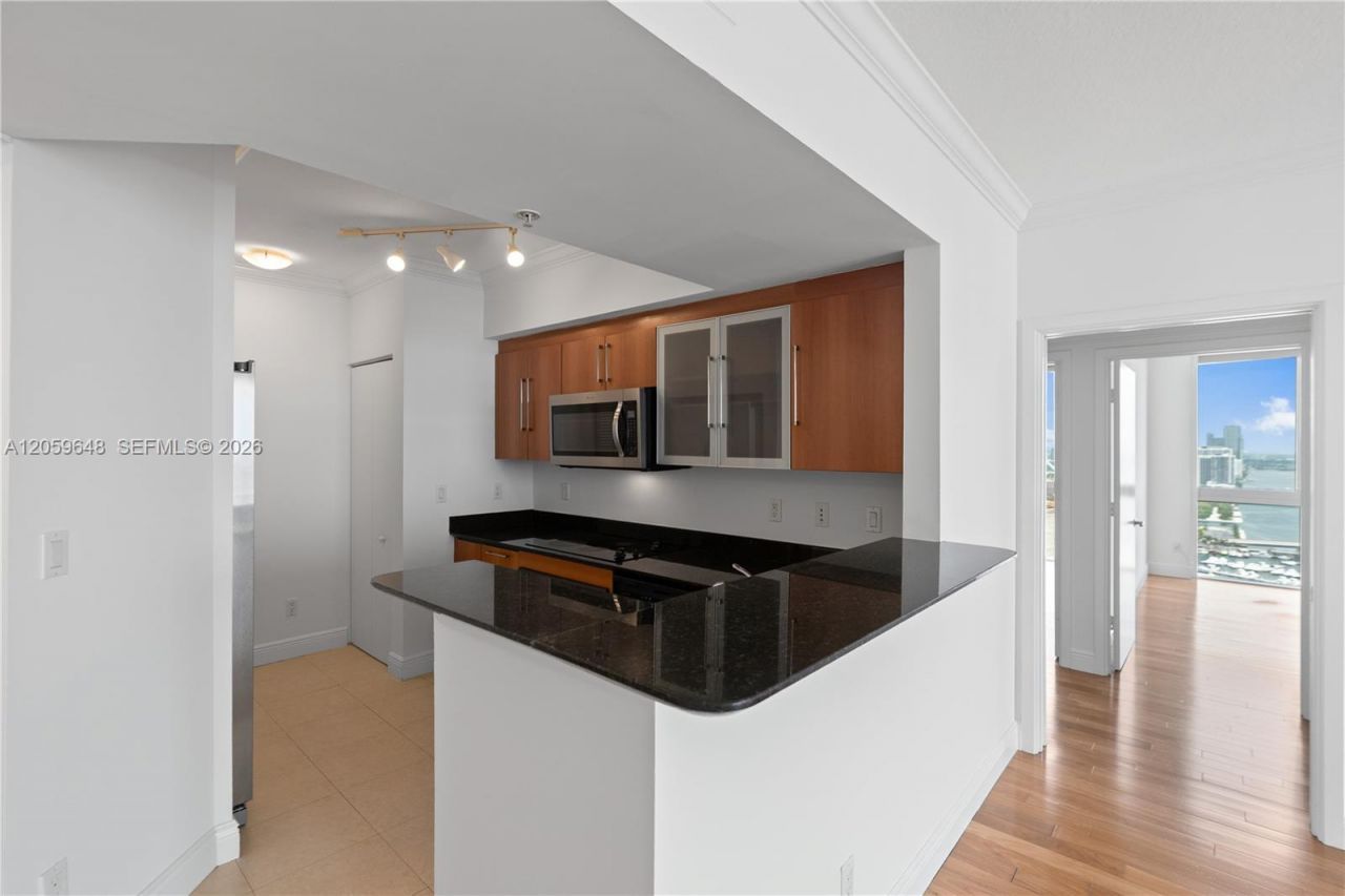 335 S Biscayne Blvd, Unit 4112, Miami, FL 33131 Photo